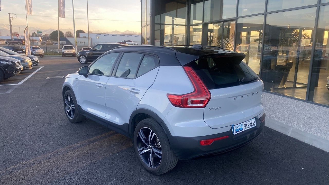 volvo-xc40-t4-recharge-129-82ch-r-design-dct-7 - 629054713