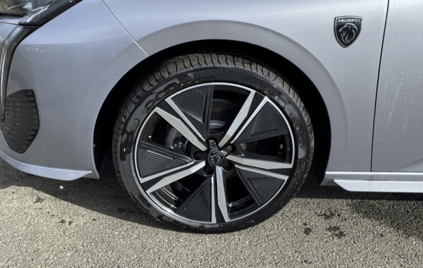 peugeot-308-1-2-puretech-130ch-s-s-gt-eat8 - 107024686