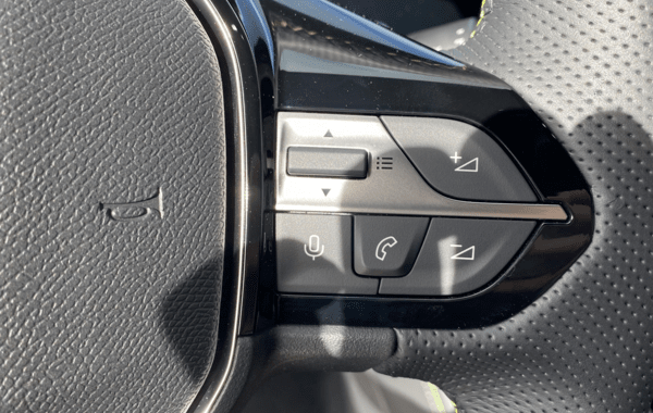 peugeot-308-1-2-puretech-130ch-s-s-gt-eat8 - 107024686