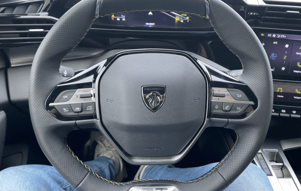 peugeot-308-1-2-puretech-130ch-s-s-gt-eat8 - 109794686