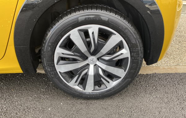 peugeot-208-e-208-136ch-active - 110274686