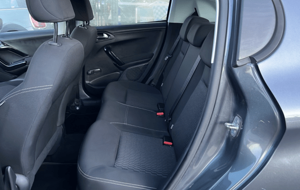 peugeot-208-1-2-puretech-82ch-active-5p - 113304686