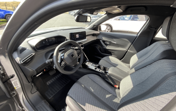 peugeot-2008-1-2-puretech-130ch-s-s-allure-eat8 - 116334686