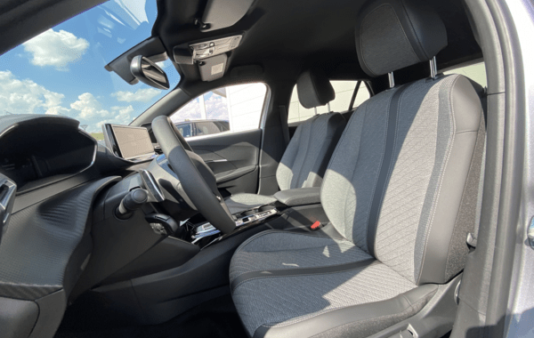 peugeot-2008-1-2-puretech-130ch-s-s-allure-eat8 - 116334686