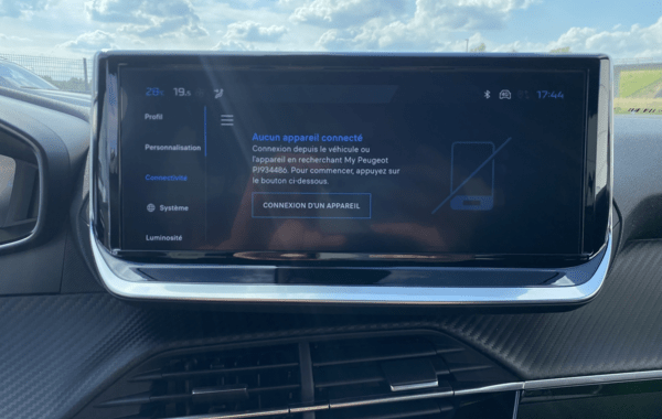 peugeot-2008-1-2-puretech-130ch-s-s-allure-eat8 - 116334686
