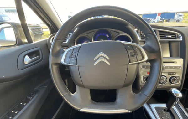 citroen-c4-puretech-130ch-shine-s-s-eat6 - 116554686