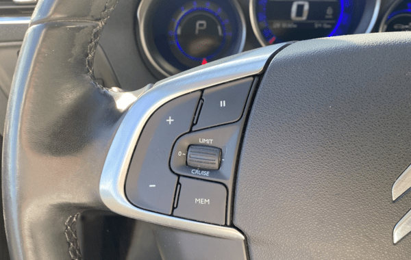 citroen-c4-puretech-130ch-shine-s-s-eat6 - 116554686