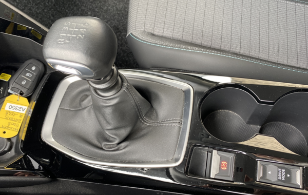 peugeot-2008-1-2-puretech-130ch-s-s-allure - 117024686