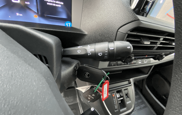 citroen-jumpy-fg-xl-2-0-bluehdi-180ch-s-s-eat8 - 133684686