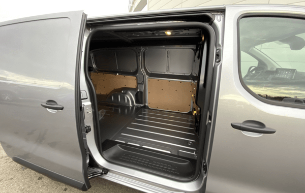 citroen-jumpy-fg-xl-2-0-bluehdi-180ch-s-s-eat8 - 133684686