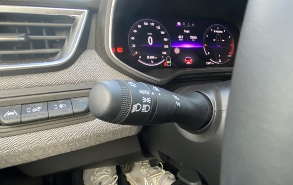 renault-clio-v-1-0-tce-90ch-techno-24 - 134244686