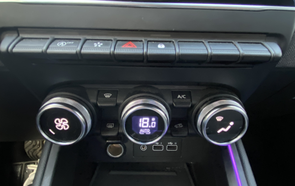 renault-clio-v-1-0-tce-90ch-techno-24 - 134244686