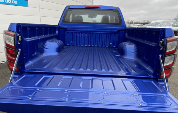 isuzu-d-max-1-9-ddi-164ch-n60-nitro-sport-space-a-t - 136874686