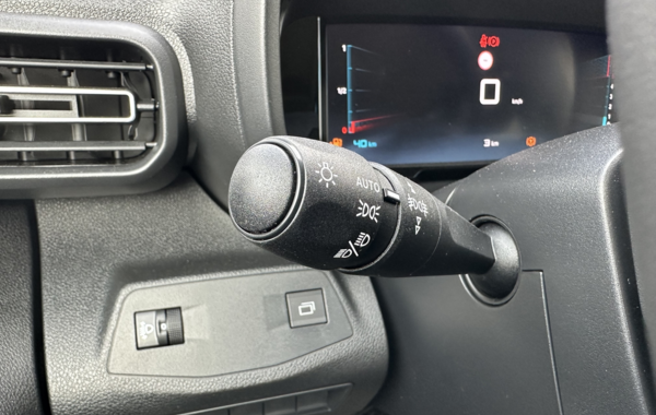 citroen-berlingo-taille-m-1-5-bluehdi-100ch-s-s-plus-5-places - 137094686