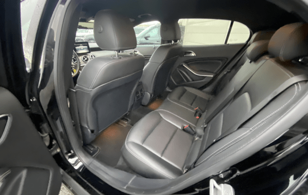 mercedes-gla-180-d-fascination-7g-dct - 141204686