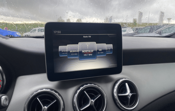 mercedes-gla-180-d-fascination-7g-dct - 141204686