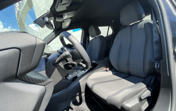 peugeot-2008-1-5-bluehdi-130ch-s-s-allure-eat8 - 144164686