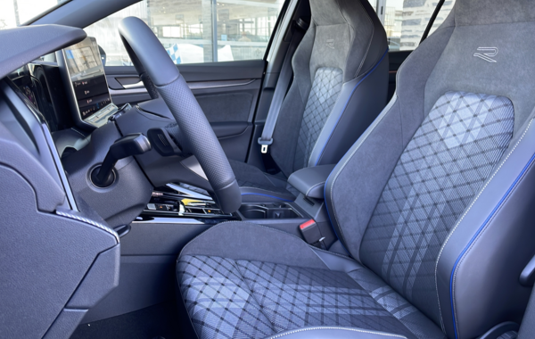 volkswagen-golf-viii-2-0-tdi-150ch-r-line-dsg7 - 144634686