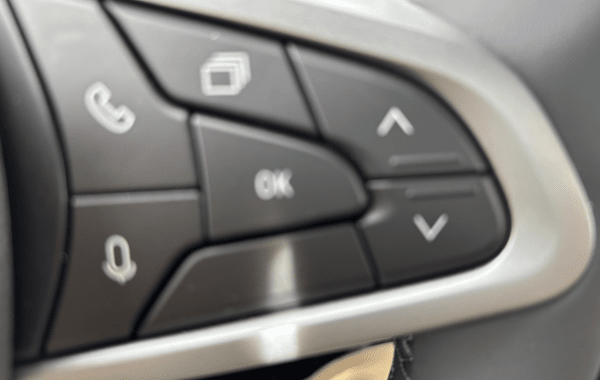 dacia-duster-1-6-hybrid-140ch-journey-4x2 - 145114686
