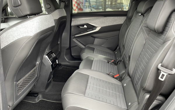 peugeot-5008-hybrid-145ch-gt-e-dcs6 - 145194686