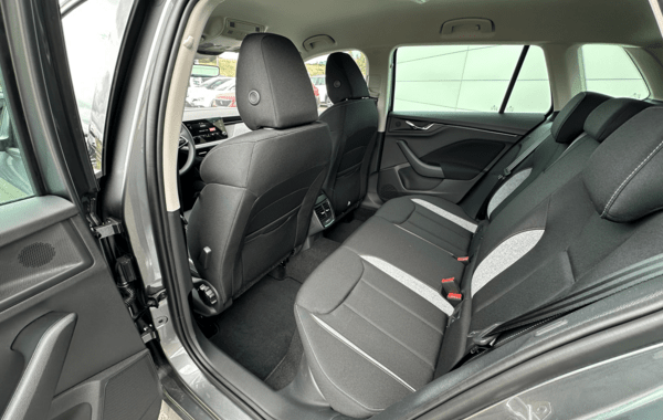 skoda-kamiq-1-0-tsi-evo-2-116ch-selection-dsg7 - 145304686