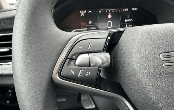skoda-kamiq-1-0-tsi-evo-2-116ch-selection-dsg7 - 145304686