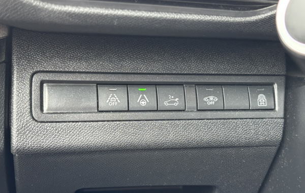 peugeot-5008-1-5-bluehdi-130ch-s-s-gt-pack-eat8 - 148534686