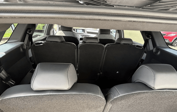 peugeot-5008-hybrid-145ch-allure-e-dcs6 - 148584686