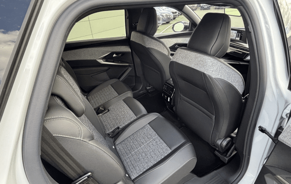 peugeot-5008-hybrid-145ch-allure-e-dcs6 - 148584686