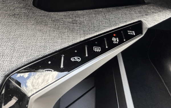peugeot-5008-hybrid-145ch-allure-e-dcs6 - 148584686