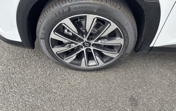 renault-austral-1-2-e-tech-full-hybrid-200ch-techno-25 - 151844686