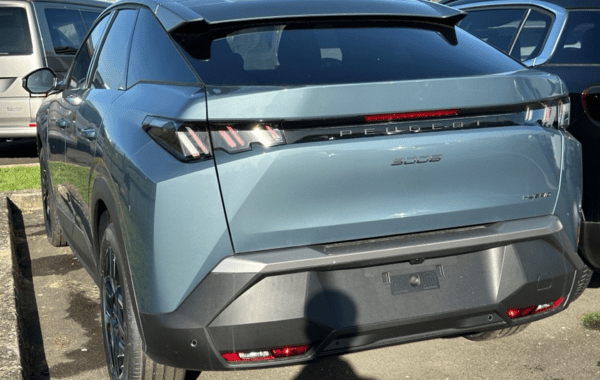 peugeot-3008-1-2-hybrid-145ch-allure-e-dcs6 - 152764686