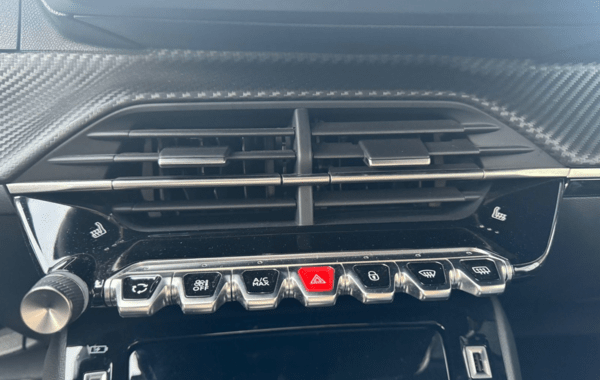 peugeot-2008-1-5-bluehdi-130ch-s-s-allure-eat8 - 155234686