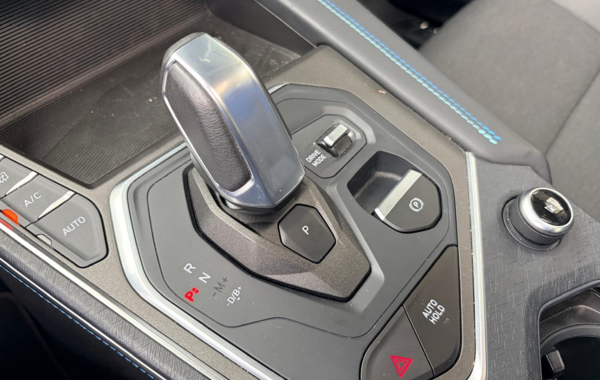 lynk-co-01-1-5-phev-261ch-dcth-7 - 156204686