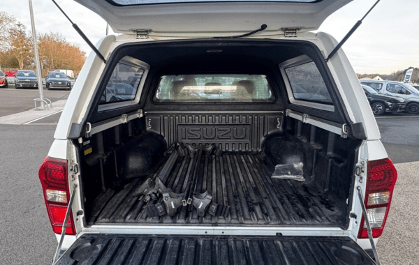 isuzu-d-max-1-9-ddi-164ch-crew-solar-plus-a-c-4x4 - 156744686