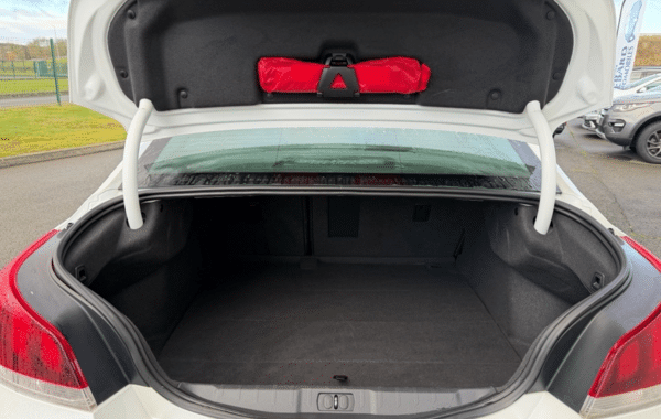 peugeot-508-2-0-bluehdi-180ch-fap-allure-business-eat6 - 157434686
