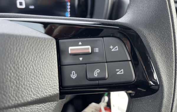 citroen-berlingo-taille-m-1-5-bluehdi-130ch-s-s-plus-5-places - 157844686