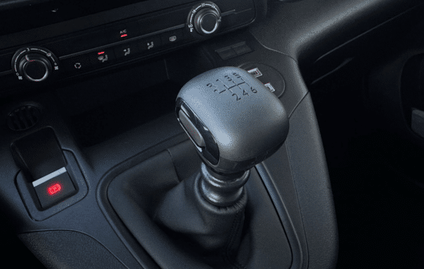 citroen-berlingo-taille-m-1-5-bluehdi-130ch-s-s-plus-5-places - 157854686