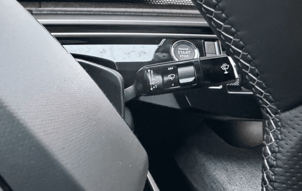 peugeot-3008-1-2-hybrid-145ch-gt-e-dcs6 - 157974686