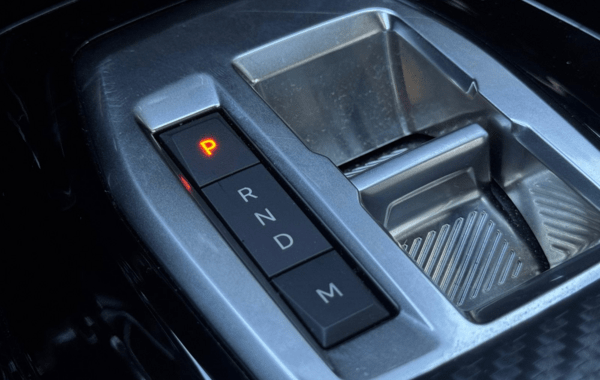 peugeot-2008-1-2-hybrid-145ch-allure-e-dcs6 - 158204686
