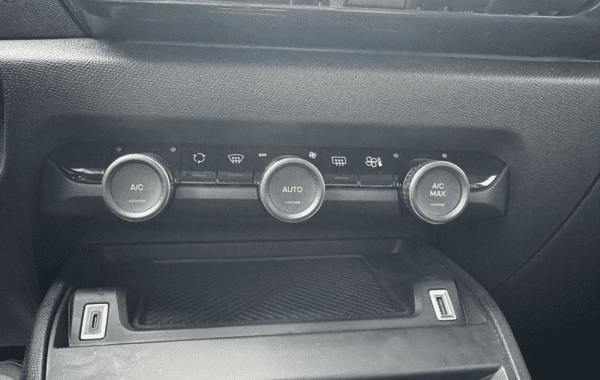 citroen-c4-1-5-bluehdi-130ch-s-s-plus-automatique - 158334686