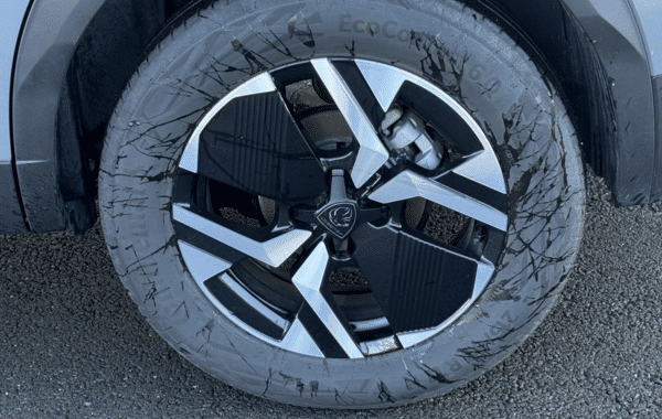 peugeot-2008-1-2-hybrid-145ch-allure-e-dcs6 - 158594686