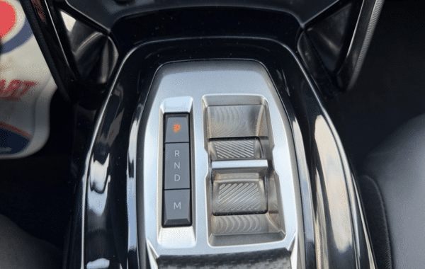 peugeot-2008-1-2-hybrid-145ch-allure-e-dcs6 - 159184686