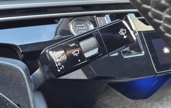 peugeot-3008-1-2-hybrid-136ch-allure-e-dcs6 - 159434686