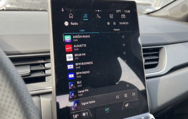 renault-captur-ii-1-8-e-tech-full-hybrid-160ch-techno-25 - 159874686