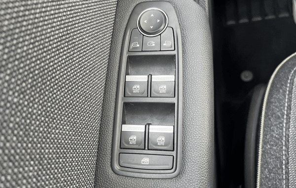 renault-captur-ii-1-0-tce-90ch-techno-25 - 160104686