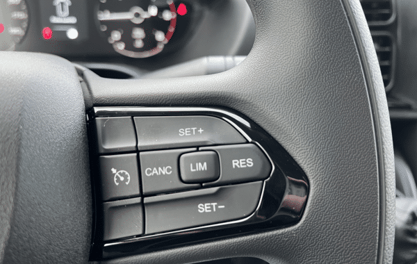 peugeot-boxer-fg-l2h1-3-3-120ch-s-s - 163104686