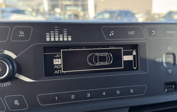 citroen-berlingo-van-m-1000kg-bluehdi-130-s-s-club-eat8 - 164424686