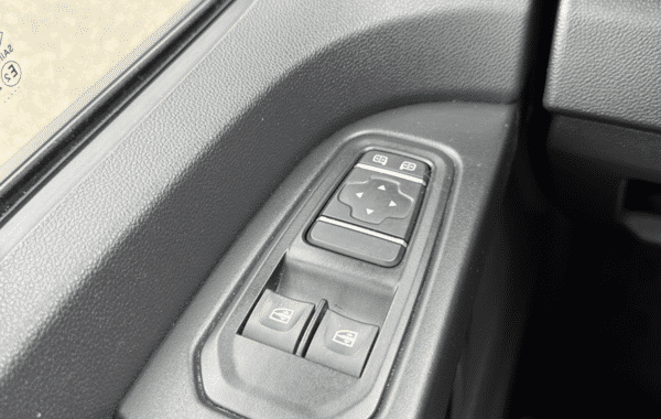 renault-trafic-iii-fg-l1h1-2t8-2-0-blue-dci-150ch-advance-24 - 164544686