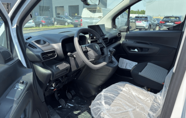 citroen-berlingo-m-1-5-bluehdi-100ch-s-s-plus-5-places-n1 - 165204686